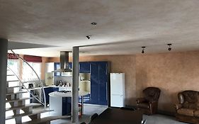 Maison D'hôtes La Belle Auto À